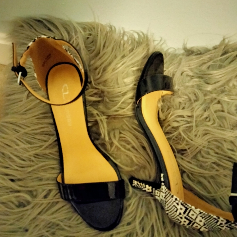 Woman's open toe heel with ankle strap